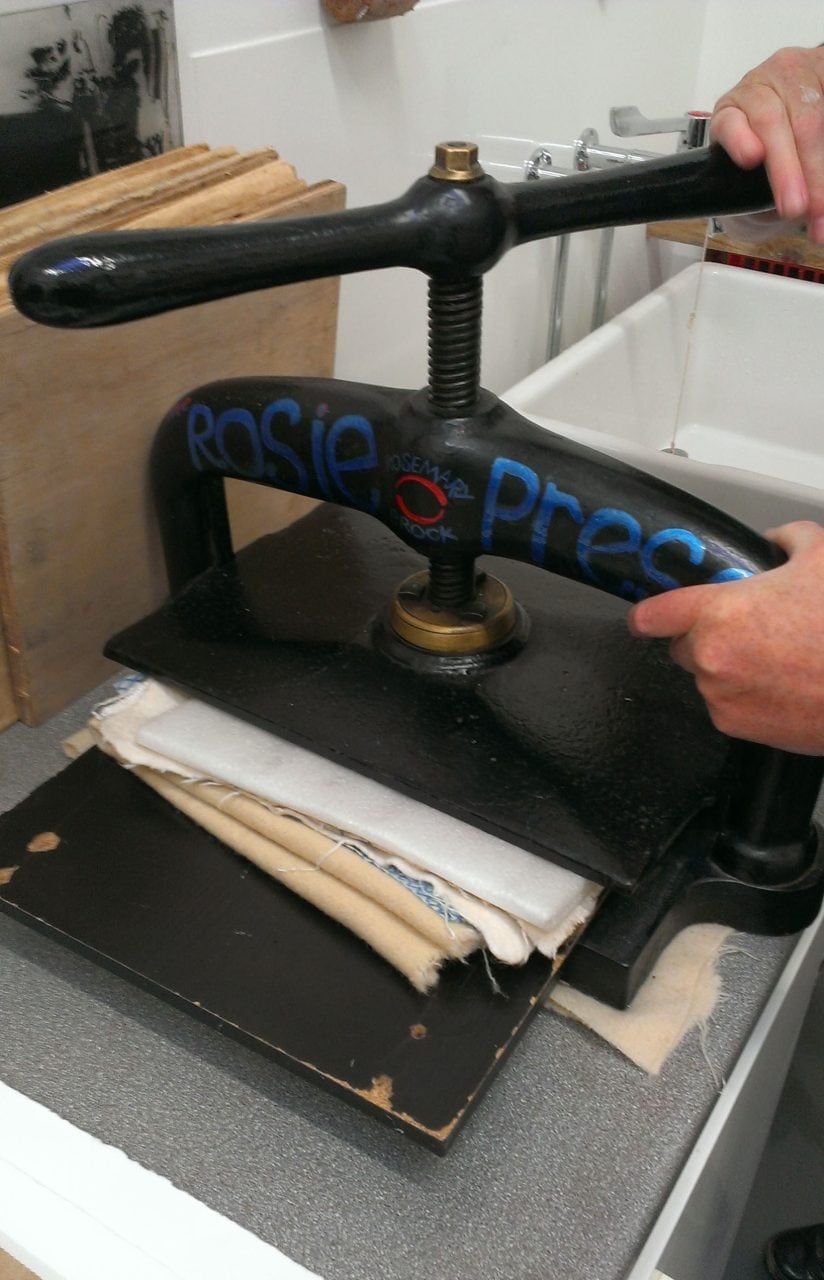 Pressing the paper