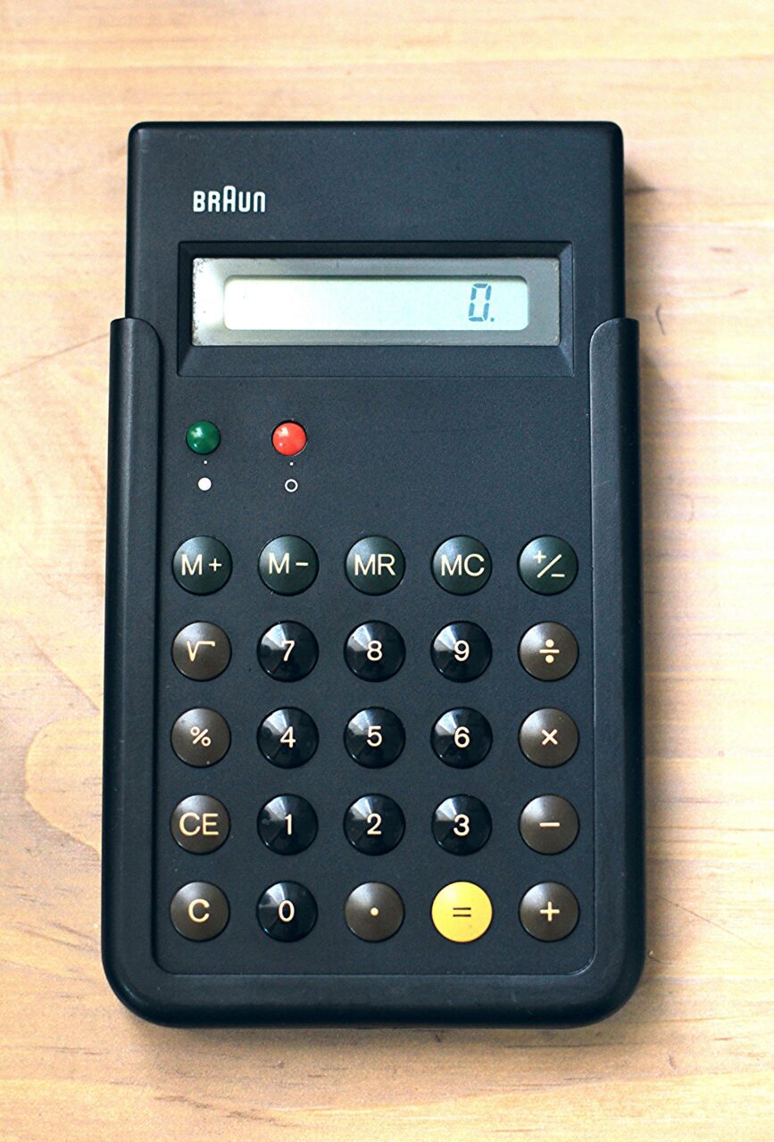 A Braun ET-66 calculator